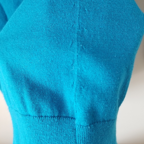 Banana Republic Teal Sweater - Picture 5 of 7